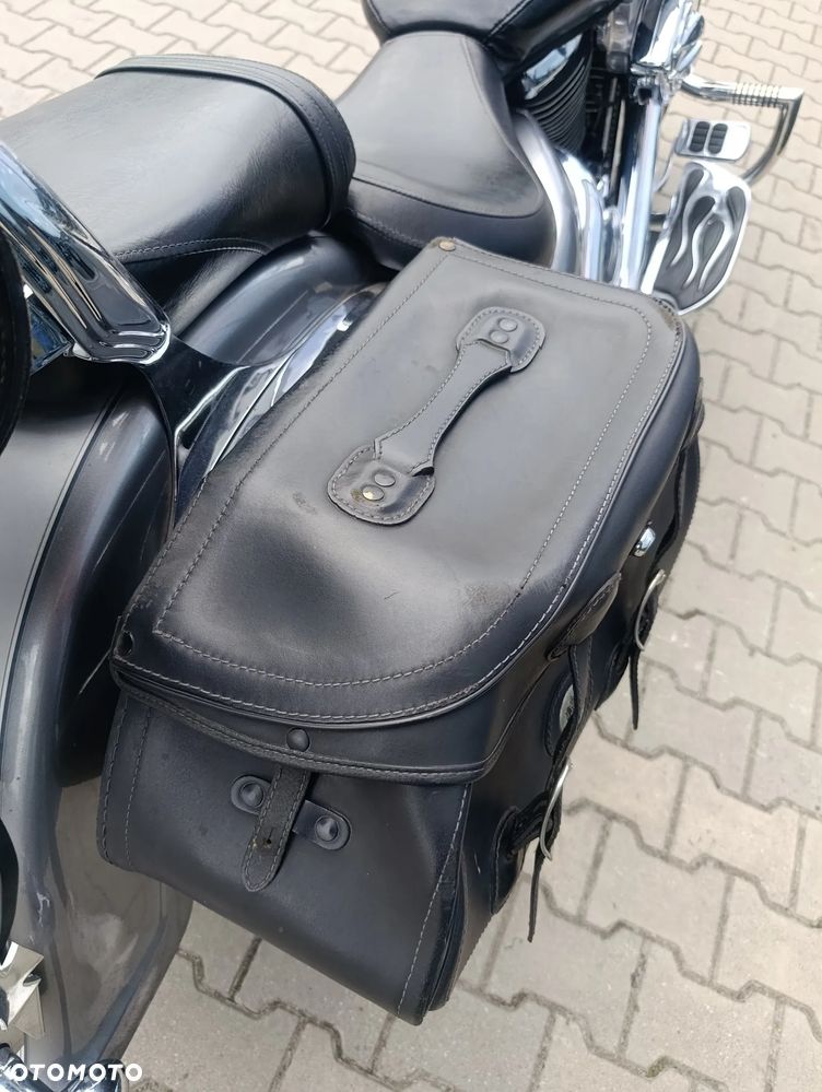 Suzuki Boulevard - 22