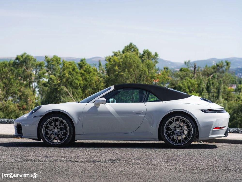 Porsche 911 (992) Carrera - 6