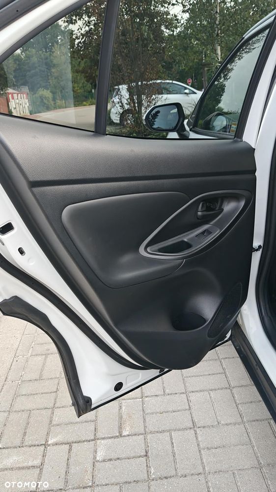 Toyota Yaris Cross - 12