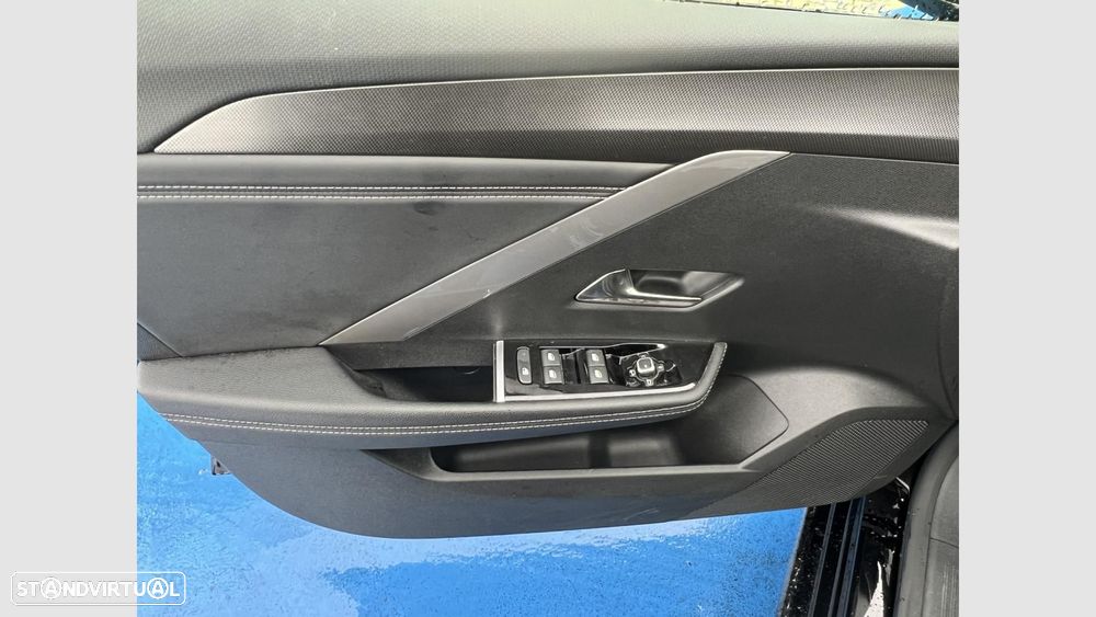 Opel Astra 1.2 T GS Aut. - 9