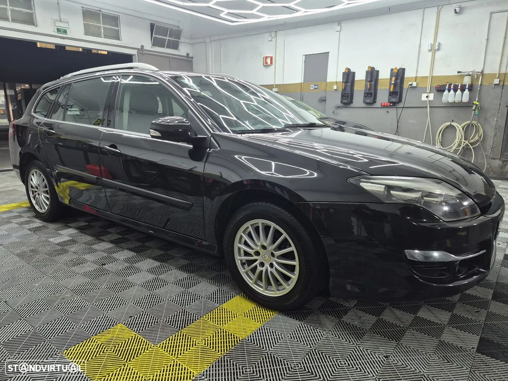 Renault Laguna Break 1.5 dCi SE Black Line 110g - 11