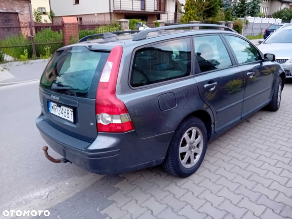 Volvo V50 - 2