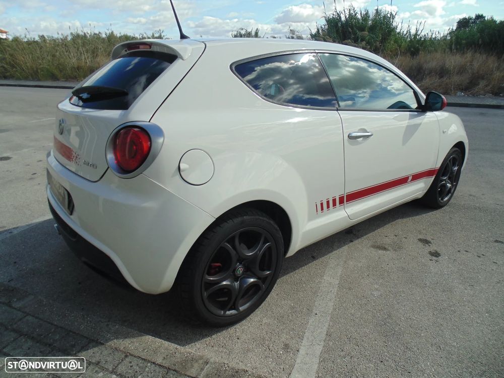 Alfa Romeo MiTo 1.3 JTDM Urban - 12