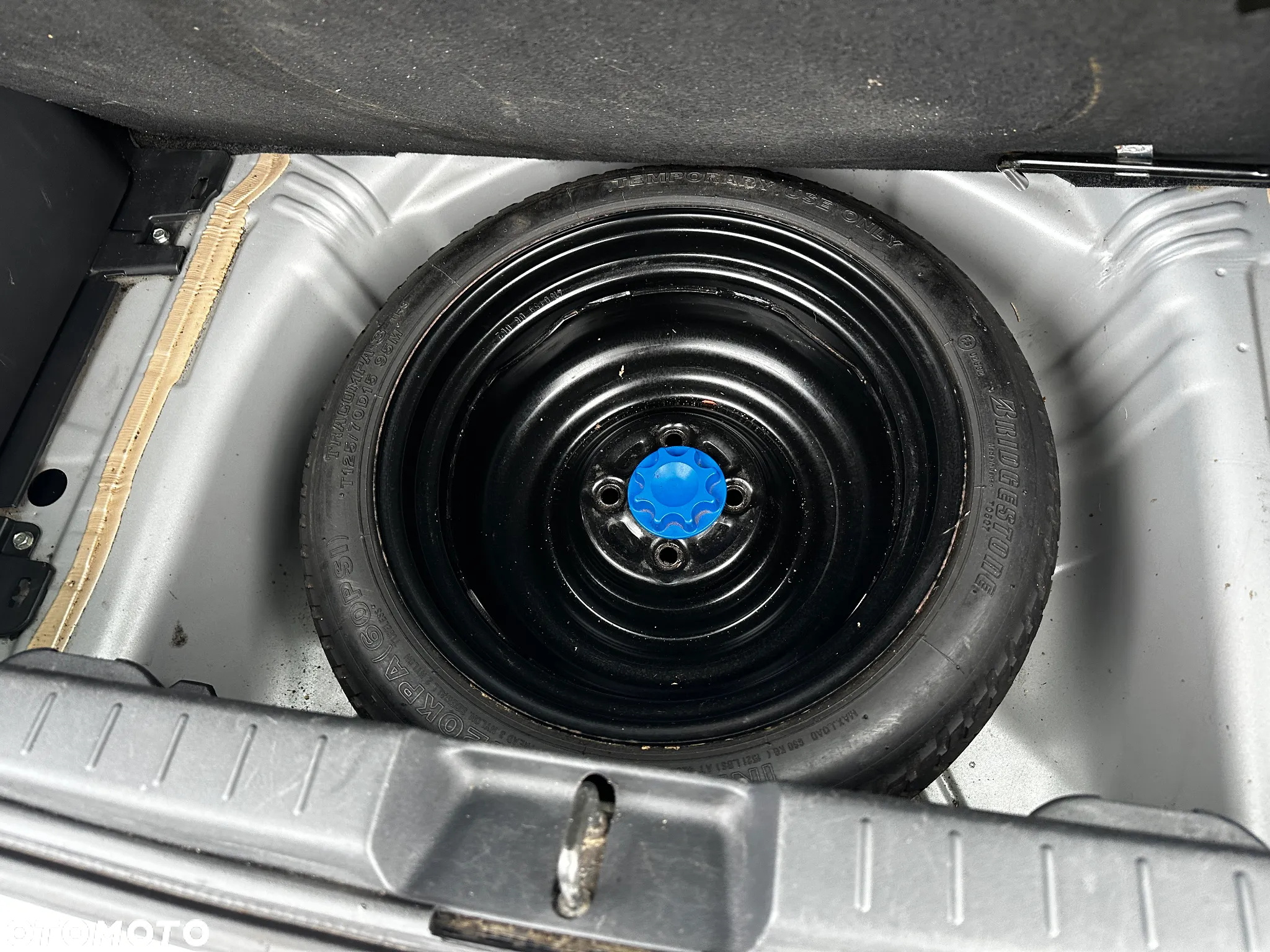 Toyota Yaris - 25