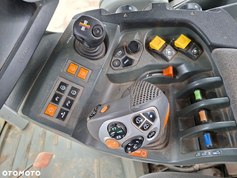 Claas Axion 850 4X4 - 21