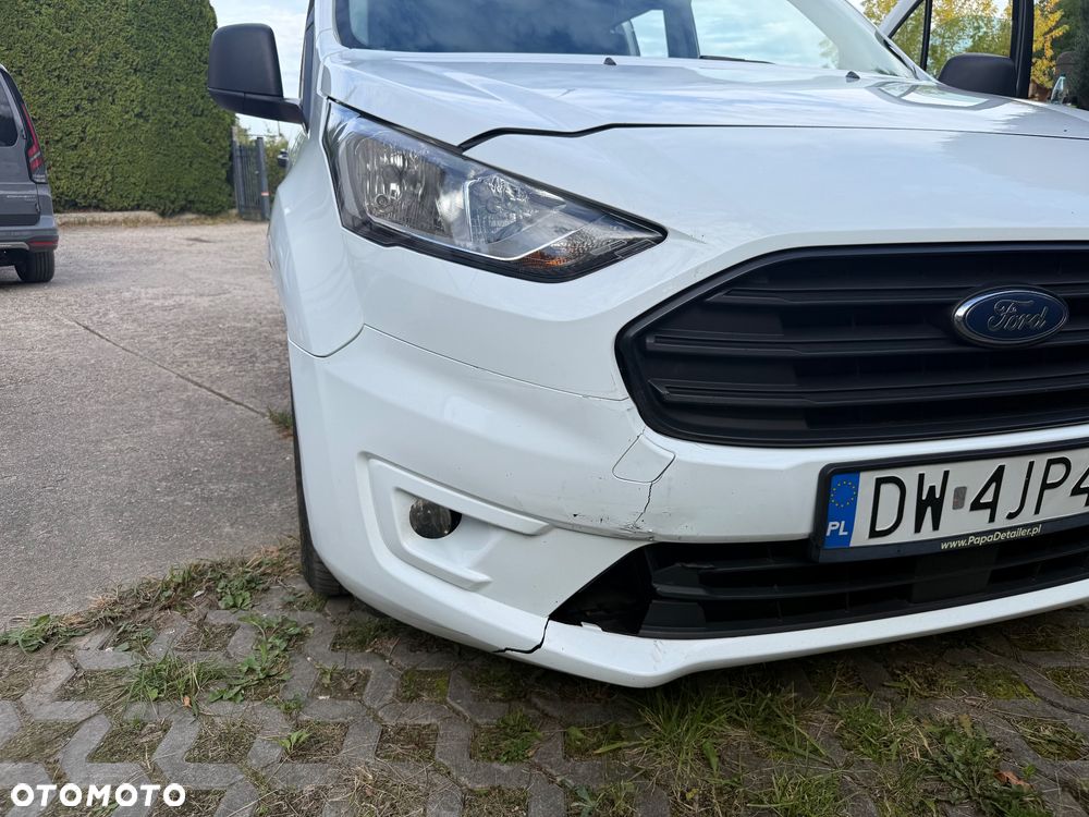 Ford Transit Connect - 19