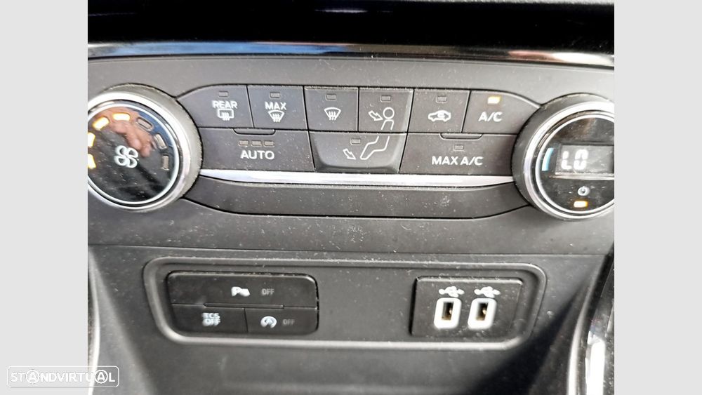 Ford EcoSport 1.0 EcoBoost ST-Line Black Edition - 33
