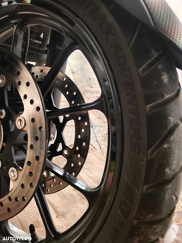 Suzuki DL 650 V-Strom - 17