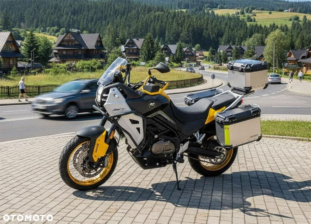 QJMOTOR SVT 650X - 22