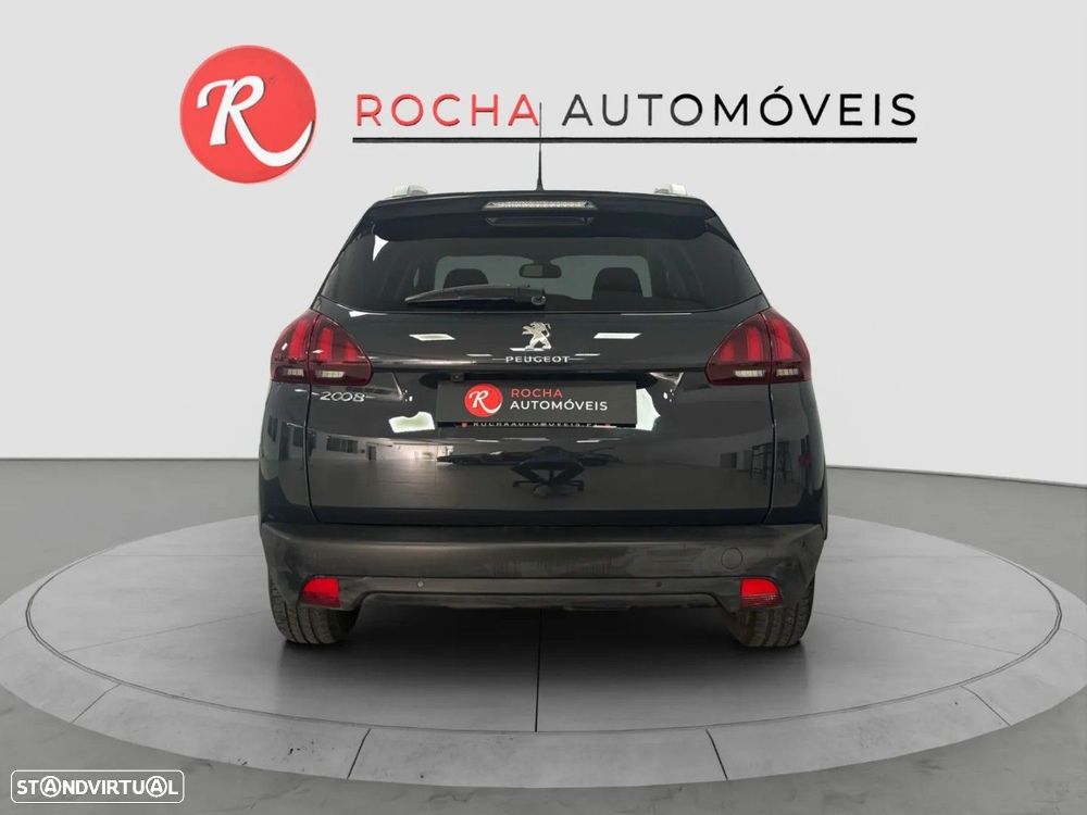 Peugeot 2008 1.2 PureTech Style - 7