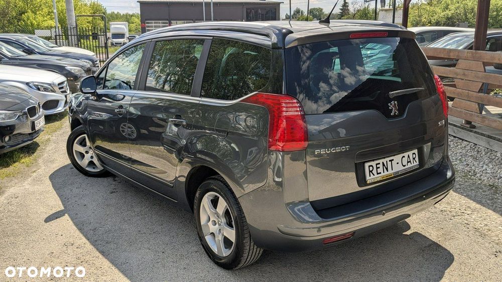 Peugeot 5008 - 9