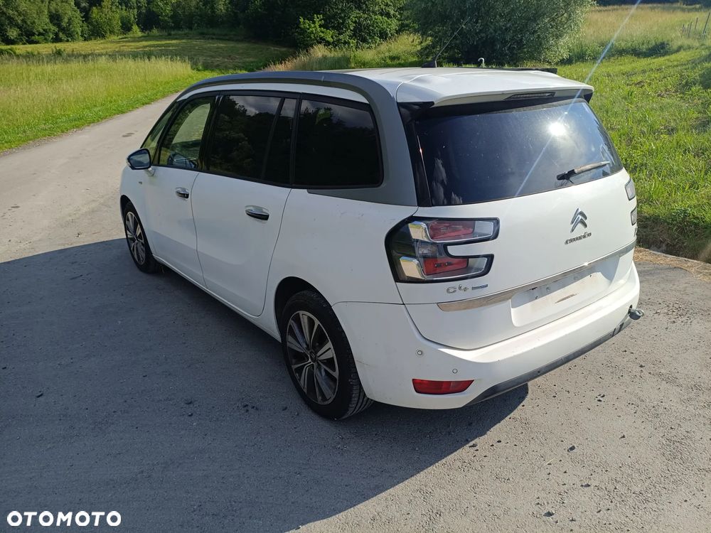 Citroën C4 2.0 HDi FAP Exclusive - 5