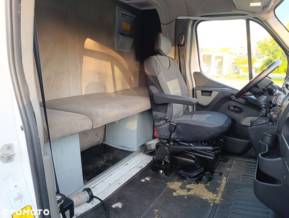 Renault Master - 9
