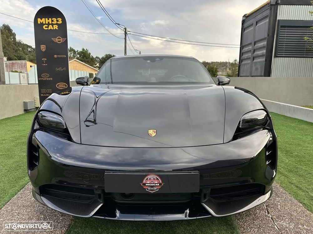 Porsche Taycan Turbo S — fotografia 8