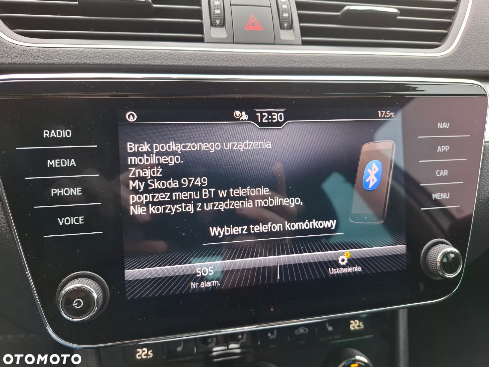 Skoda Superb Combi 2.0 TDI DSG Ambition - 25