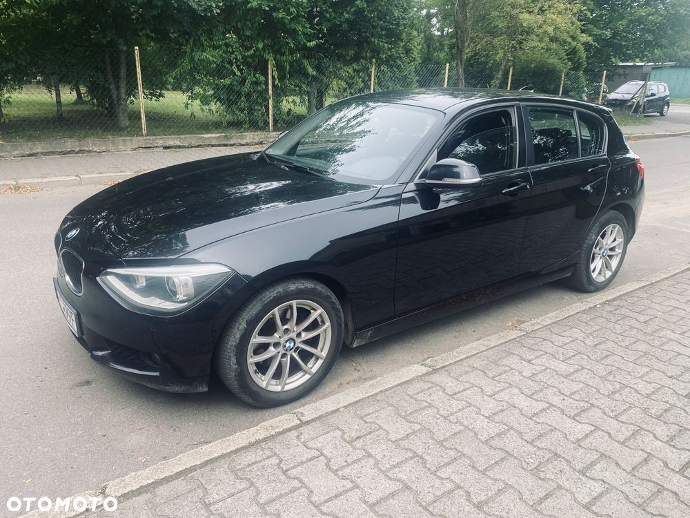 BMW Seria 1 118i - 1