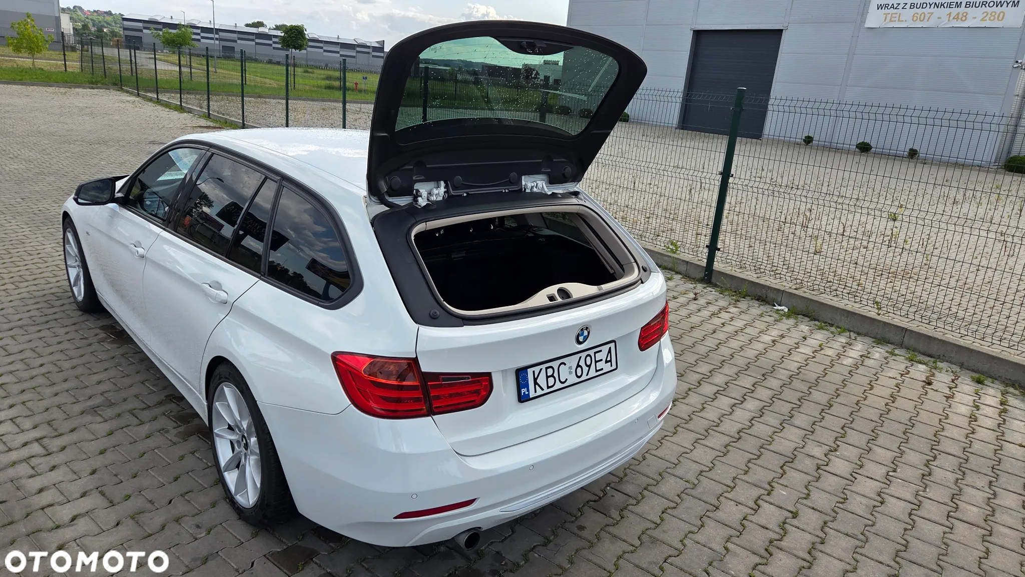BMW Seria 3 320d Efficient Dynamics Luxury Line sport - 16