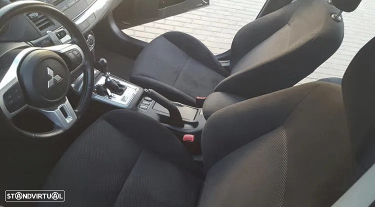 Mitsubishi Lancer 2.0 T/C Ralliart - 30