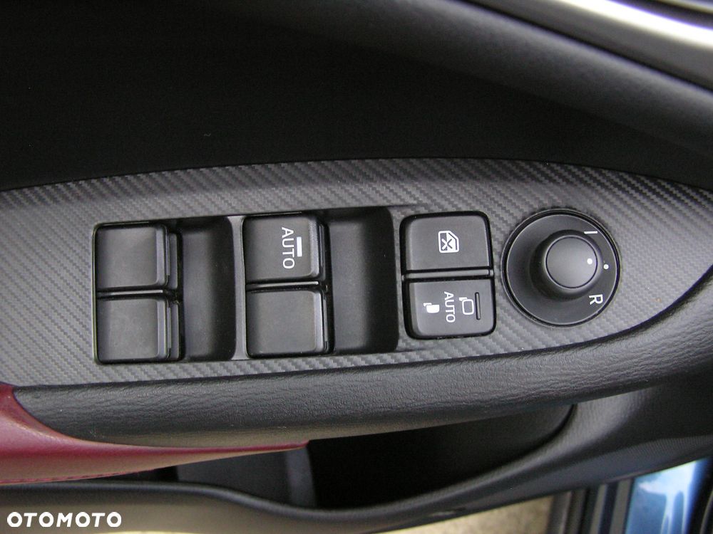 Mazda CX-3 SKYACTIV-G 150 i-ELOOP AWD Sports-Line - 23