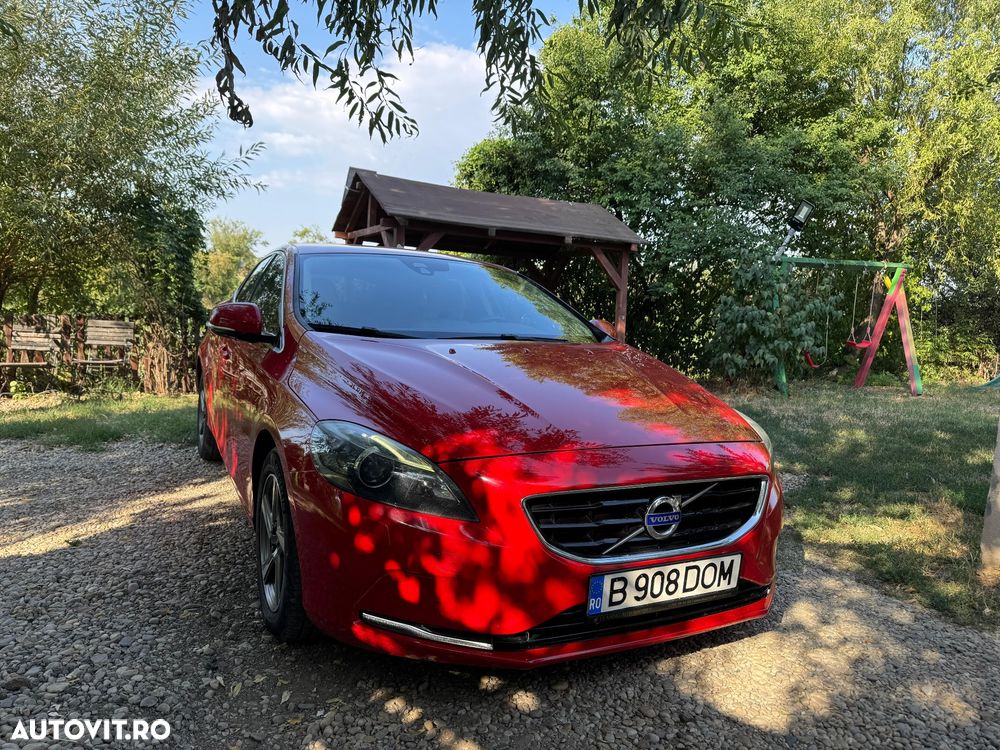 Volvo V40 D4 Momentum - 5