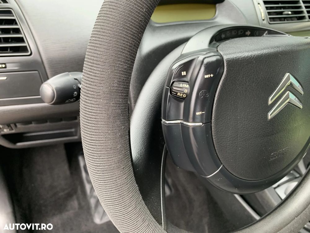 Citroën C4 - 25