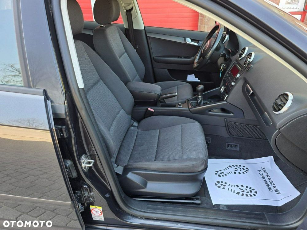 Audi A3 Sportback - 16