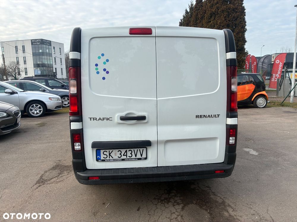 Renault TRAFIC - 6