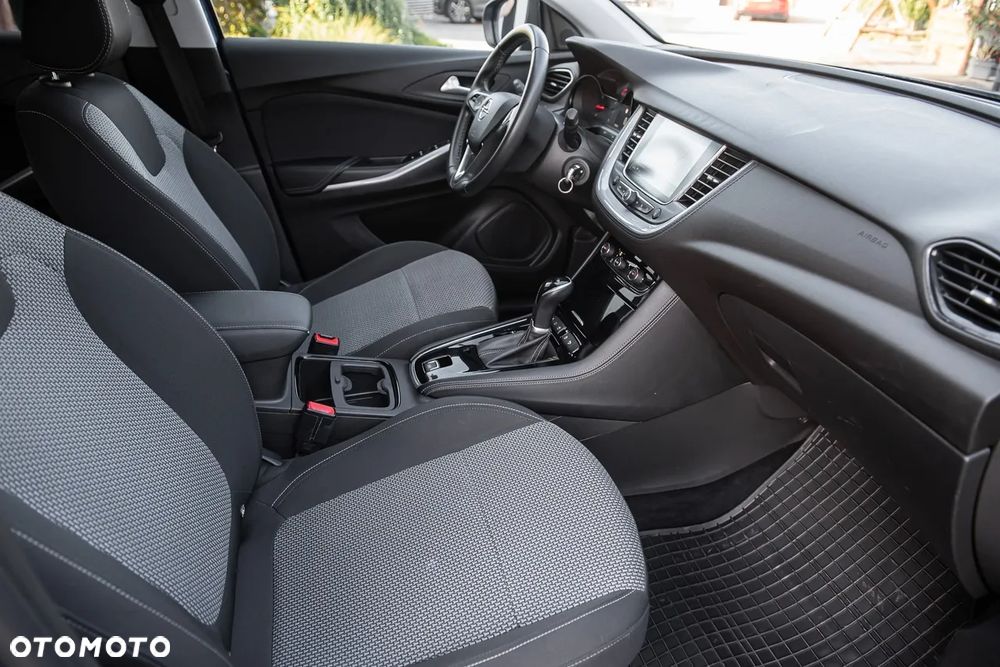 Opel Grandland X - 18