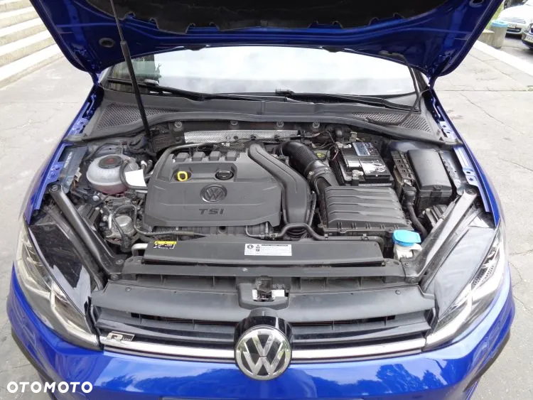 Volkswagen Golf 1.5 TSI OPF R-Line - 11