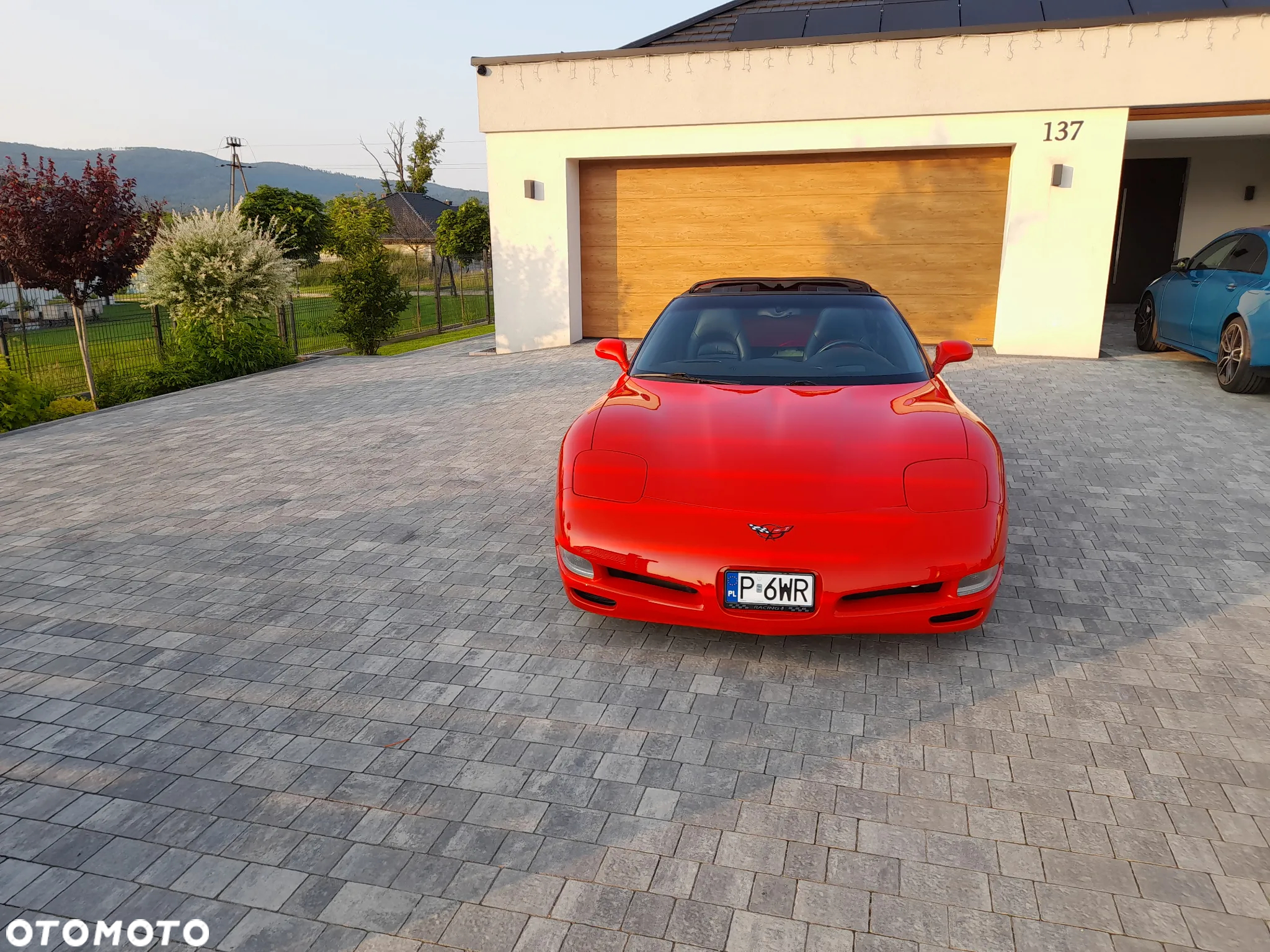 Chevrolet Corvette - 2