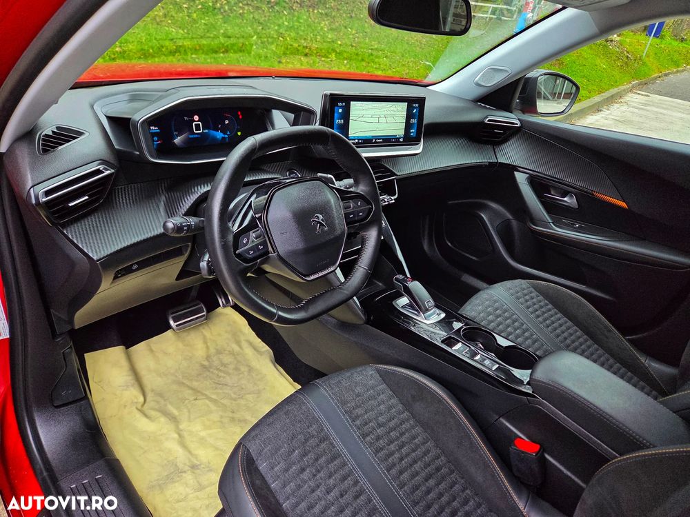 Peugeot 2008 1.5 BlueHDI 130 S&S EAT8 GT - 20