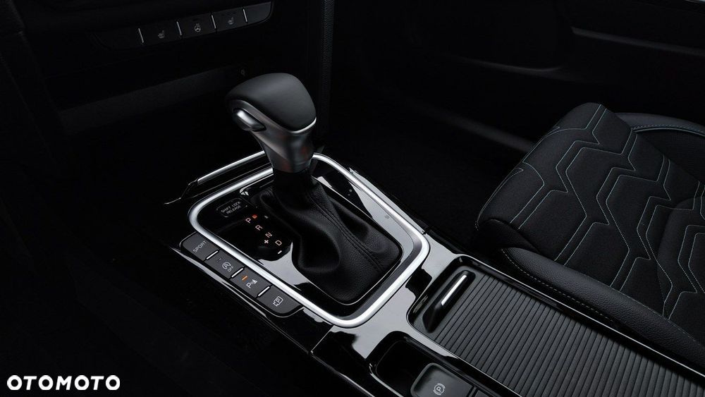 Kia XCeed - 11
