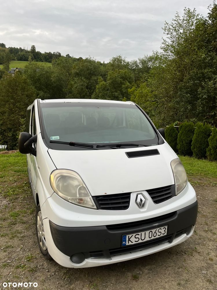 Renault Trafic - 2