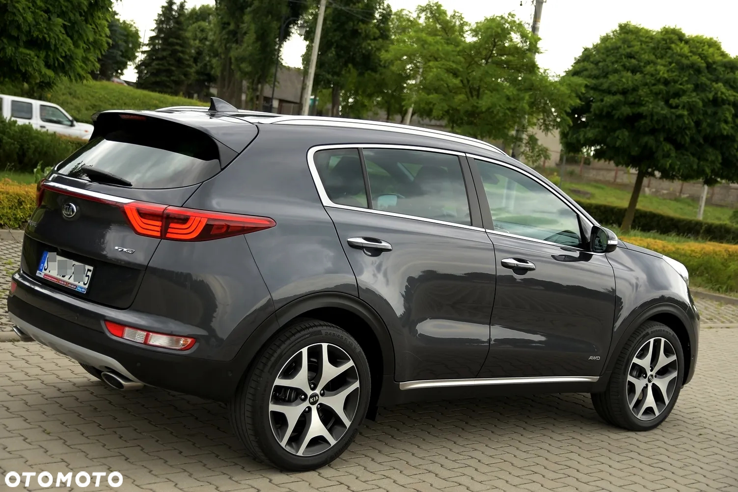 Kia Sportage 2,0 CRDI AWD GT Line - 4