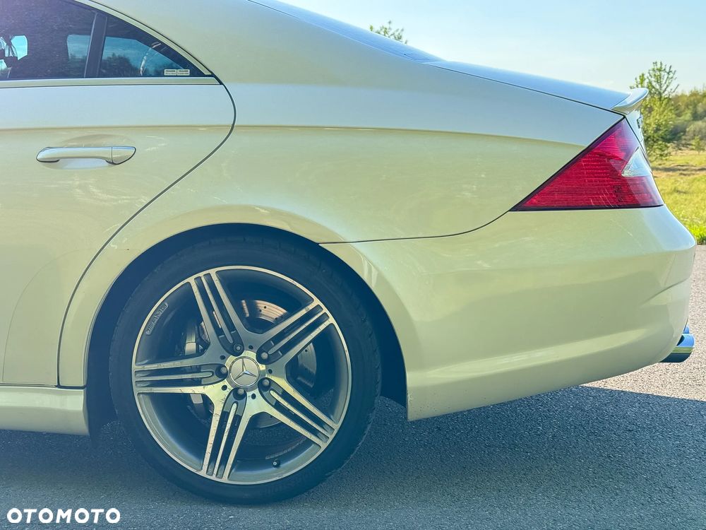 Mercedes-Benz CLS 63 AMG 7G-TRONIC - 19