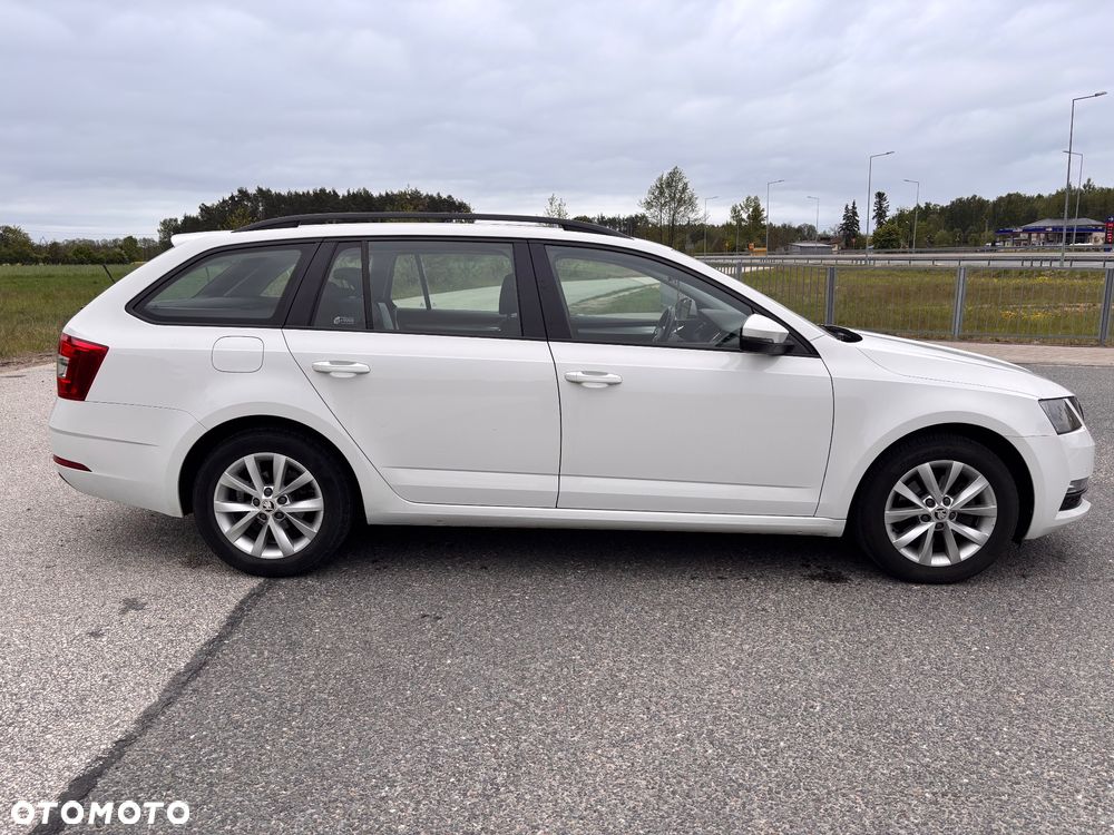 Skoda Octavia 1.5 TSI GPF ACT Ambition - 6
