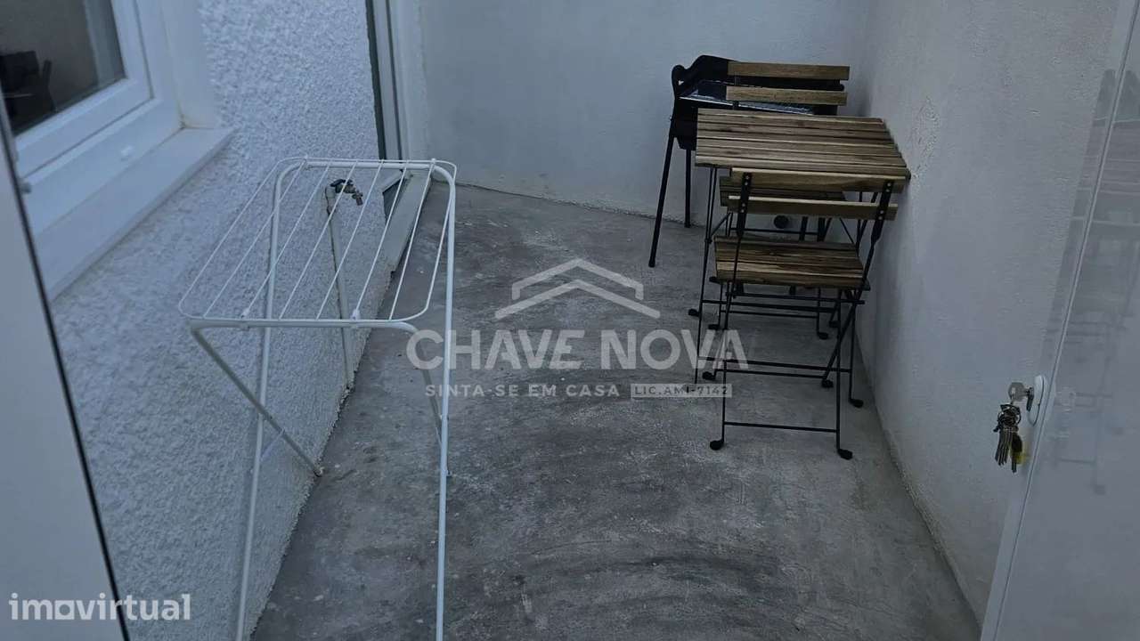 Moradia em banda T2 duplex  no Porto (centro) - Grande imagem: 3/19