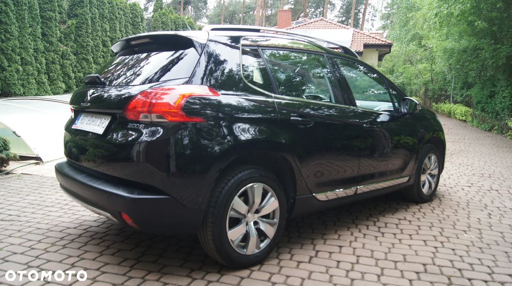 Peugeot 2008 PureTech 110 Stop&Start Business-Line - 6