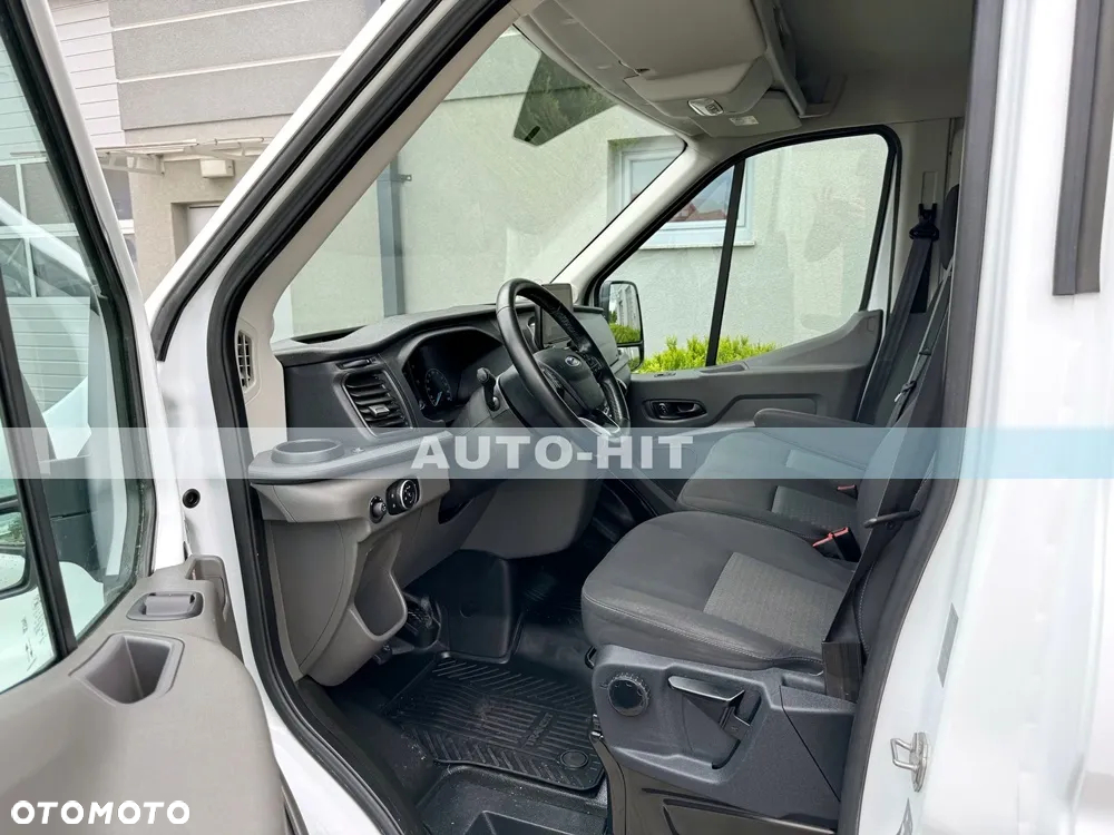 Ford Transit - 22