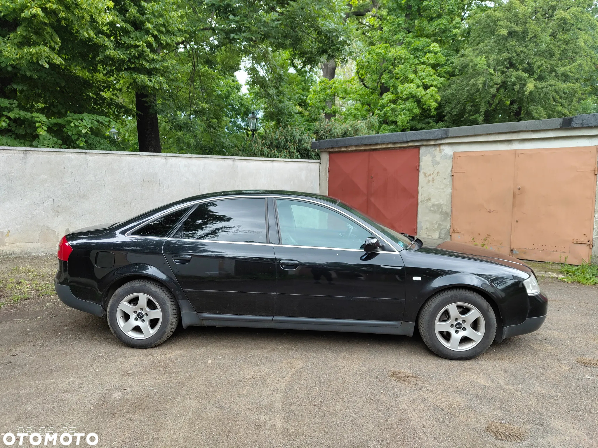 Audi A6 2.4 - 3