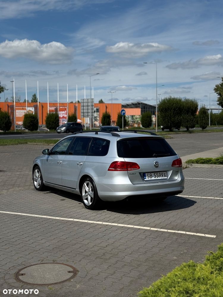 Volkswagen Passat 1.6 TDI Comfortline - 7