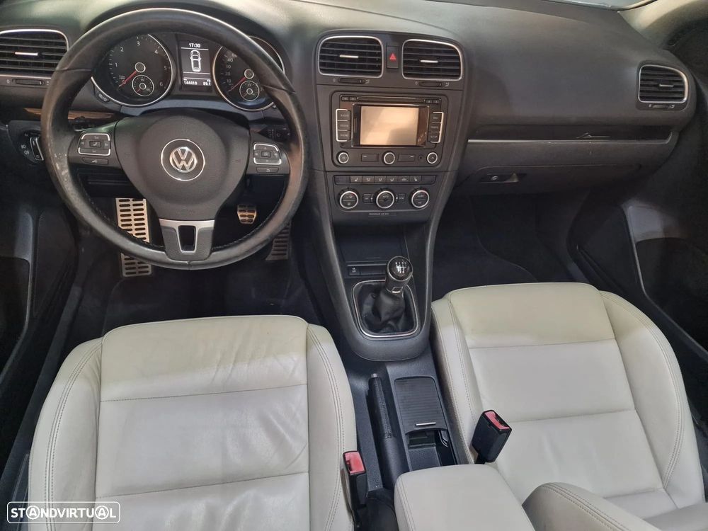 VW Golf Cabriolet 1.6 TDI BlueMotion Exclusive - 15