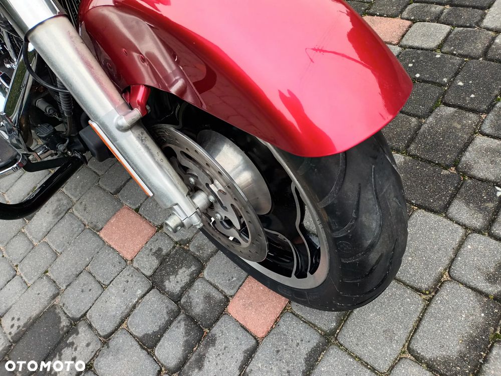 Harley-Davidson Touring Street Glide - 2