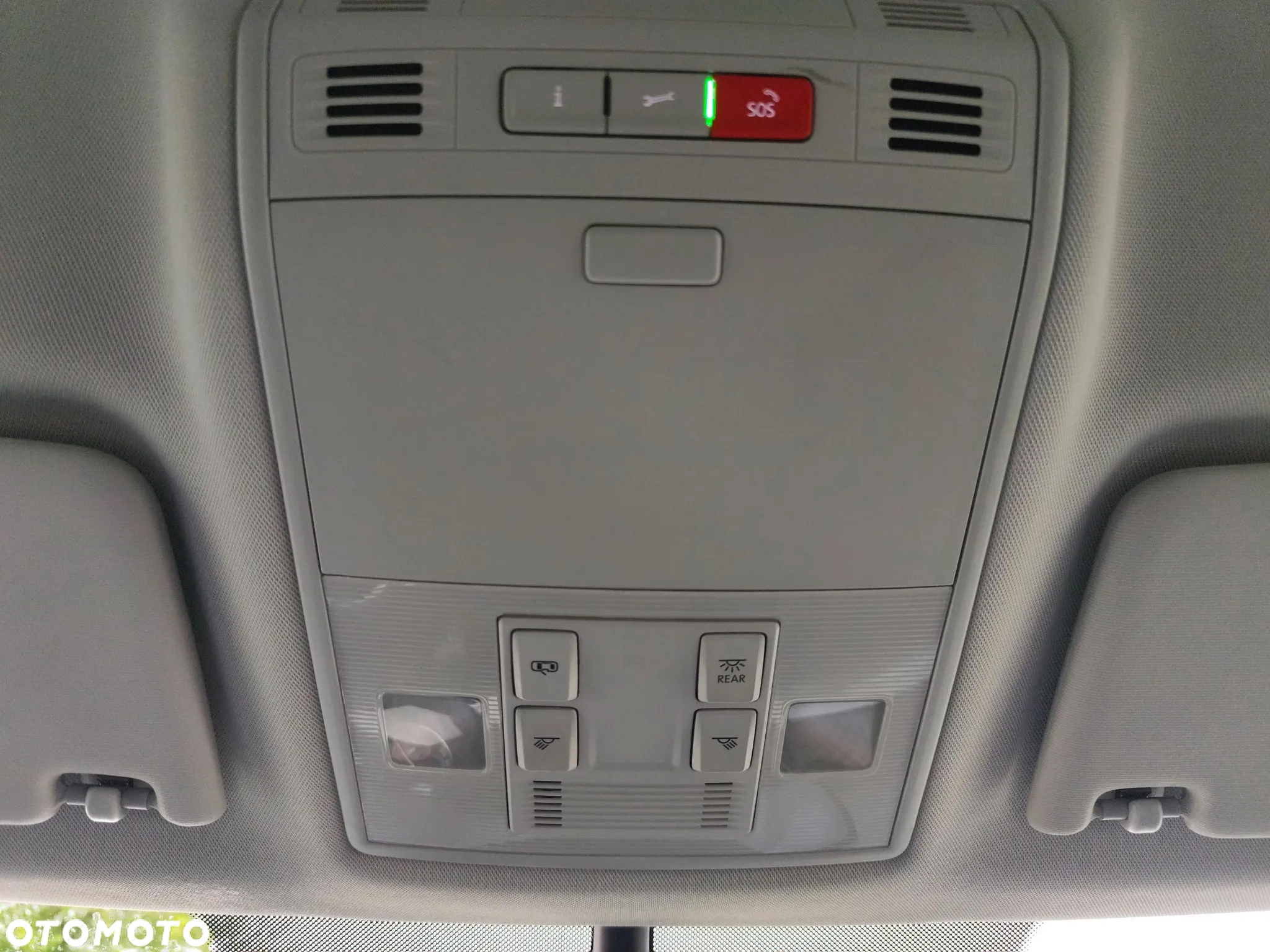 Skoda Superb 2.0 TDI SCR Ambition - 28