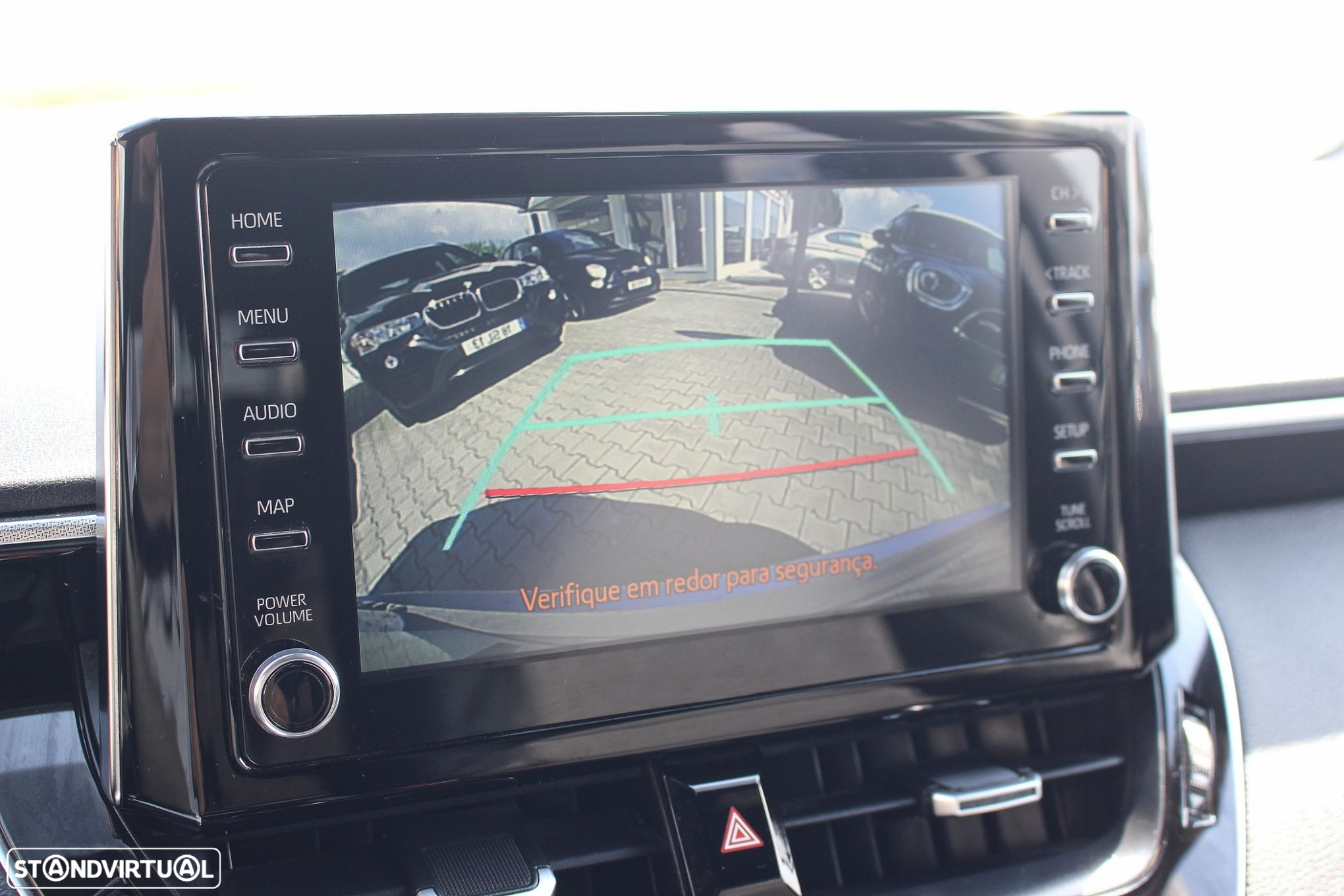Toyota Corolla Touring Sports 1.8 Hybrid Exclusive - 26
