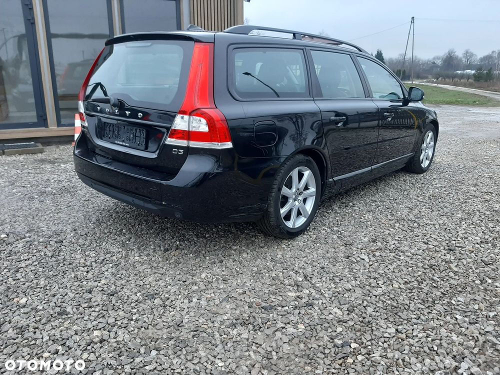 Volvo V70 D3 Summum - 8