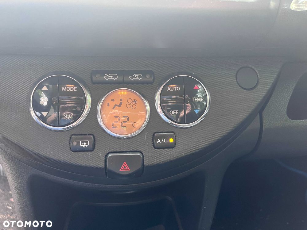 Nissan Note - 8