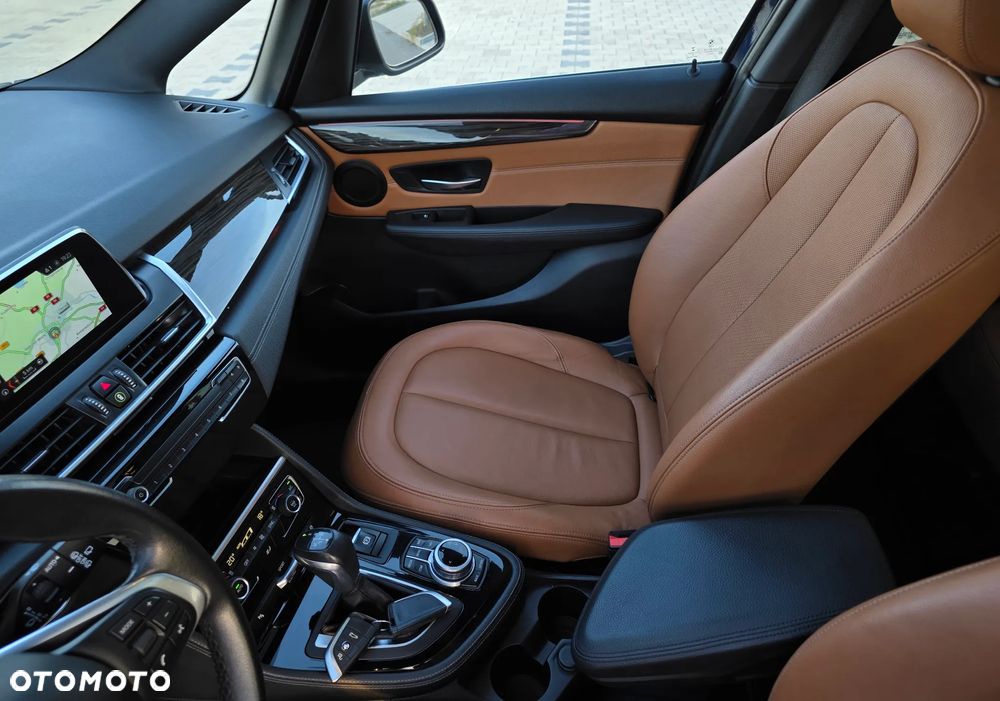 BMW Seria 2 218d Sport-Aut Luxury Line - 15