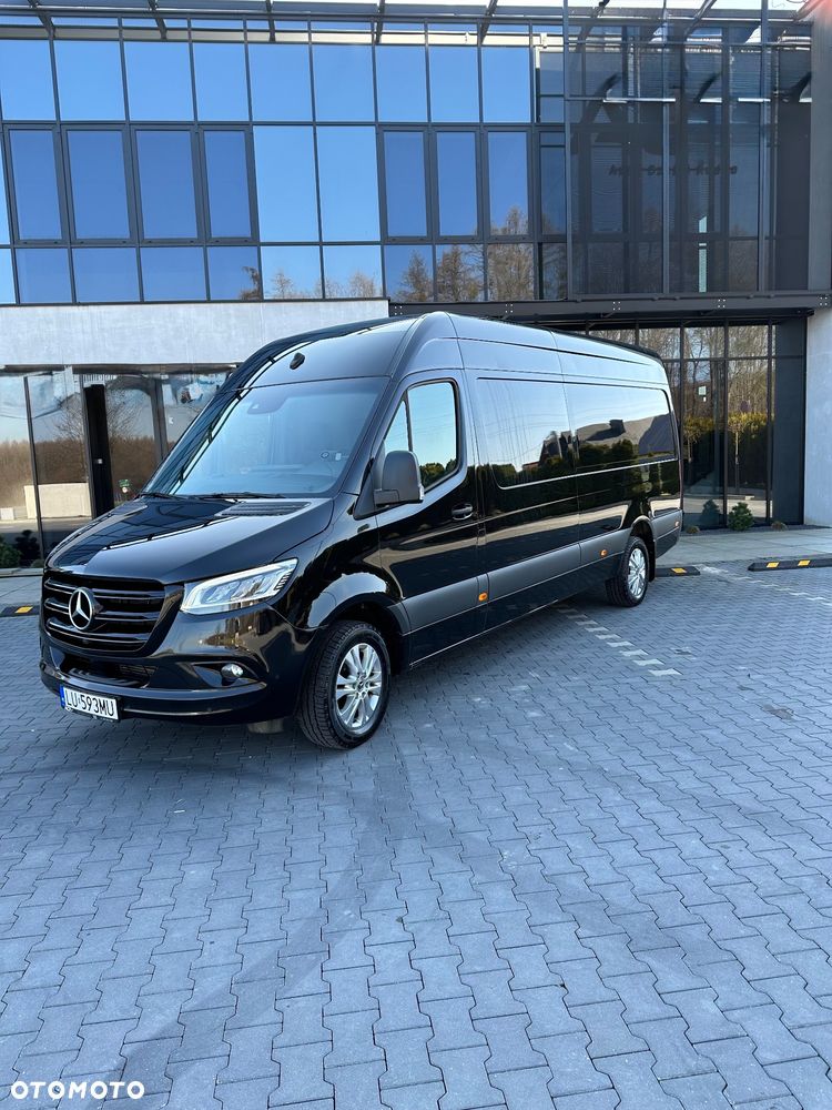 Mercedes-Benz Sprinter - 2