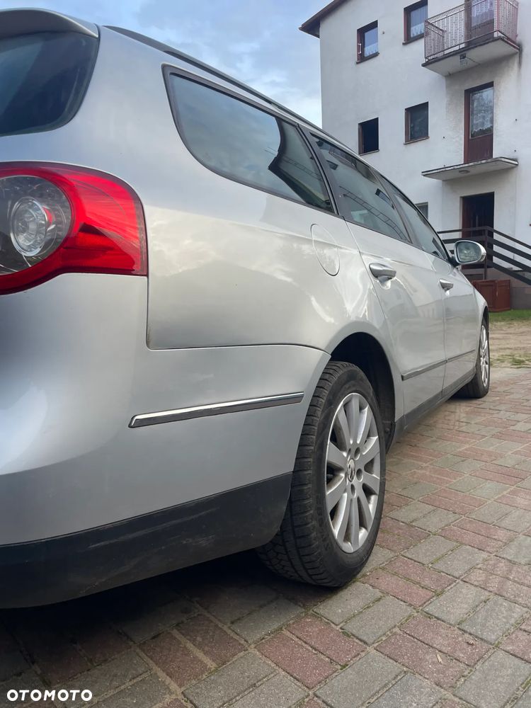 Volkswagen Passat 2.0 TDI Comfortline - 22